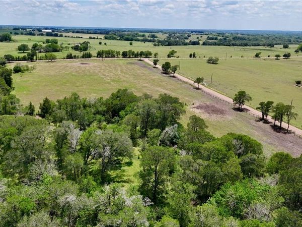 2340 Langdon Road , Weimar, TX 78962