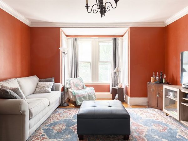 327 Lafayette St., Unit #2, Salem, MA 01970