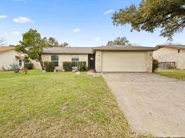 12902 Lamplight Village Ave, Austin, TX 78727
