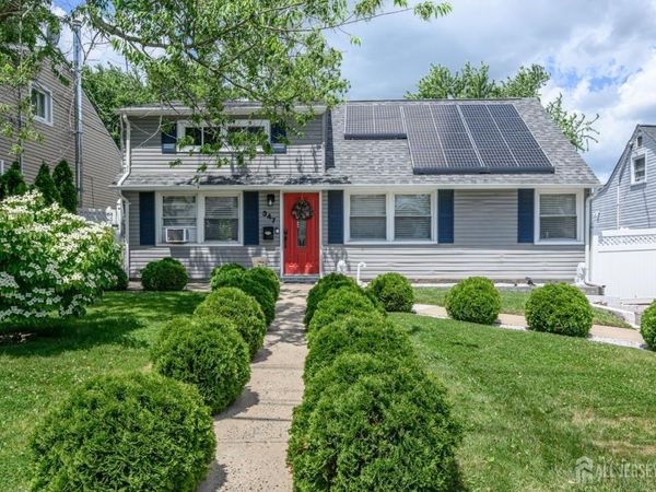 347 Woodruff Avenue , Avenel, NJ 07001