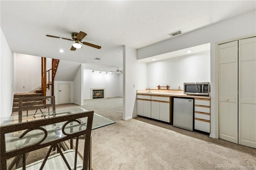 940 NE Stokes Terrace, Jensen Beach, FL 34957 Photo