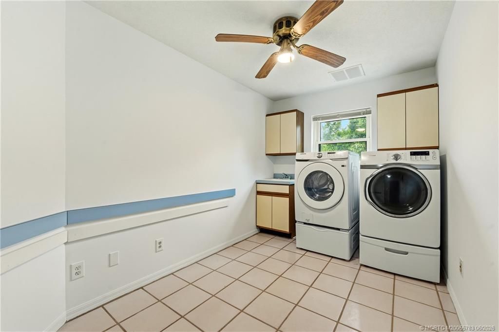 940 NE Stokes Terrace, Jensen Beach, FL 34957 Photo