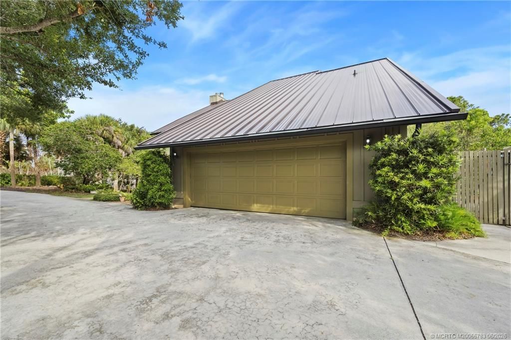 940 NE Stokes Terrace, Jensen Beach, FL 34957 Photo