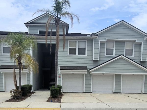 7047 DEER LODGE Circle, Unit 102, Jacksonville, FL 32256