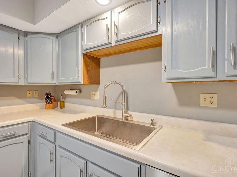 6026 Vereker Drive, Oxford, OH 45056 Photo 6