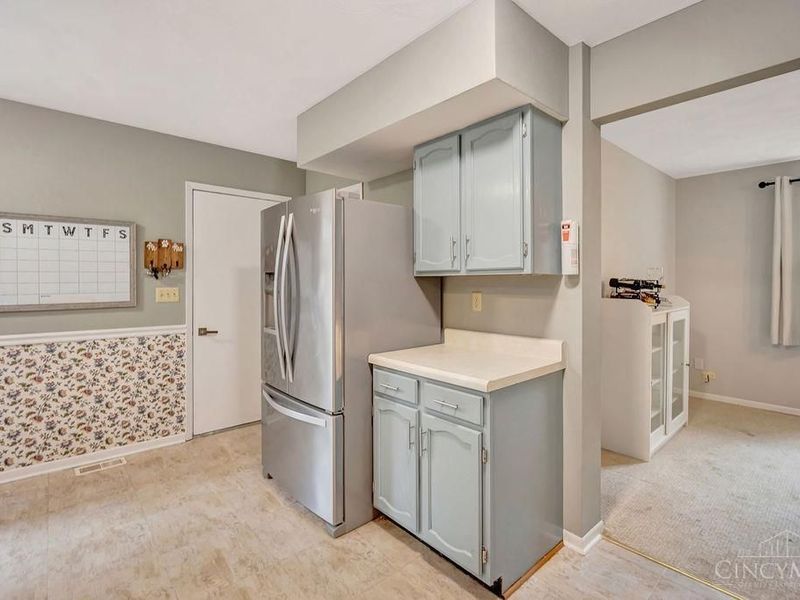 6026 Vereker Drive, Oxford, OH 45056 Photo 8