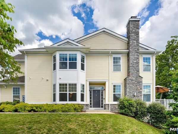 14 Lupine Lane, ALLAMUCHY, NJ 07840