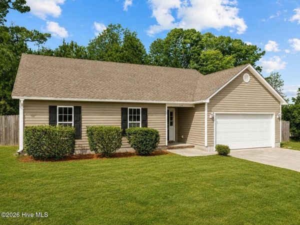 104 Blue Bird Lane, Newport, NC 28570
