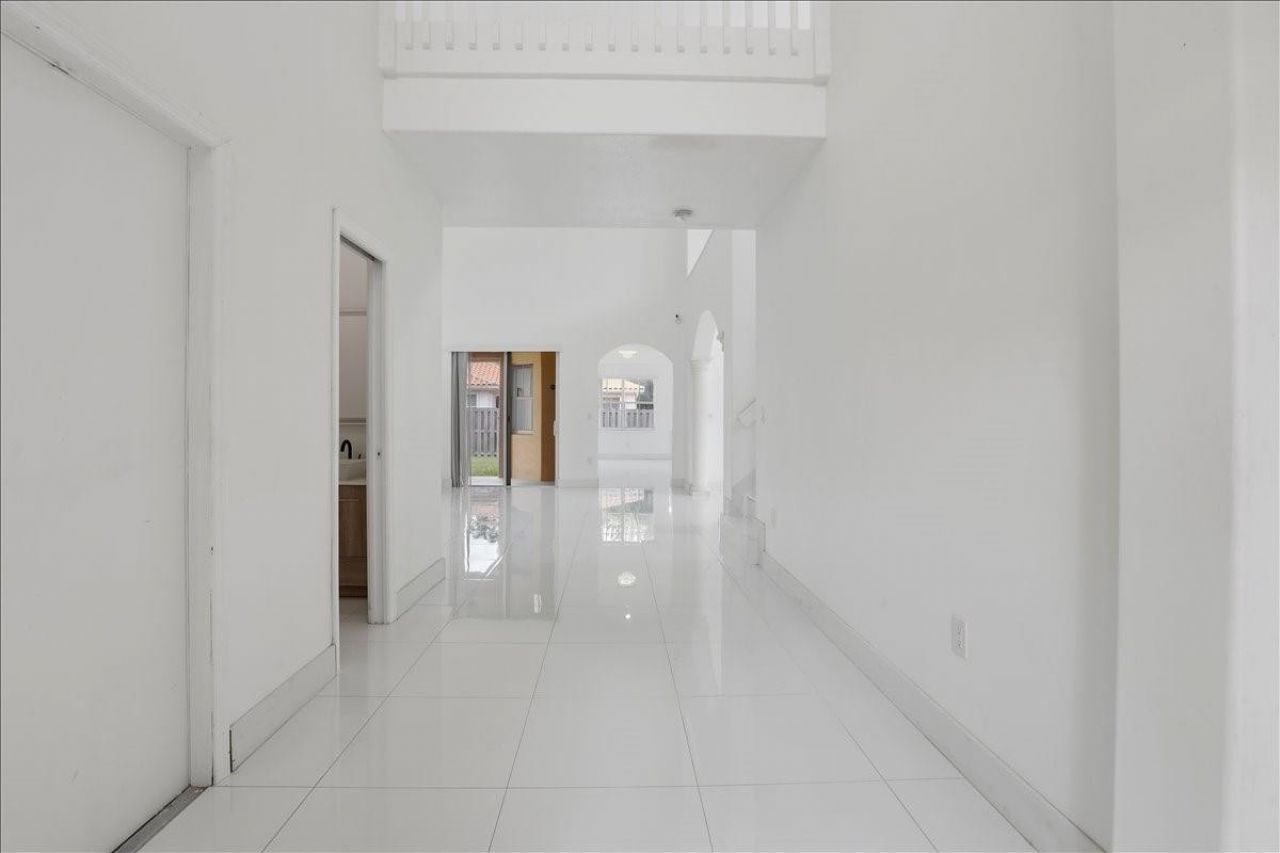 3802 SW 165th Terrace, Miramar, FL 33027 Photo
