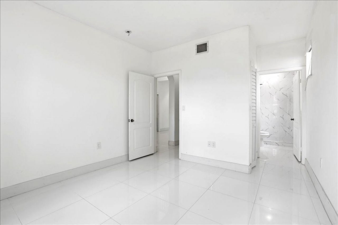 3802 SW 165th Terrace, Miramar, FL 33027 Photo