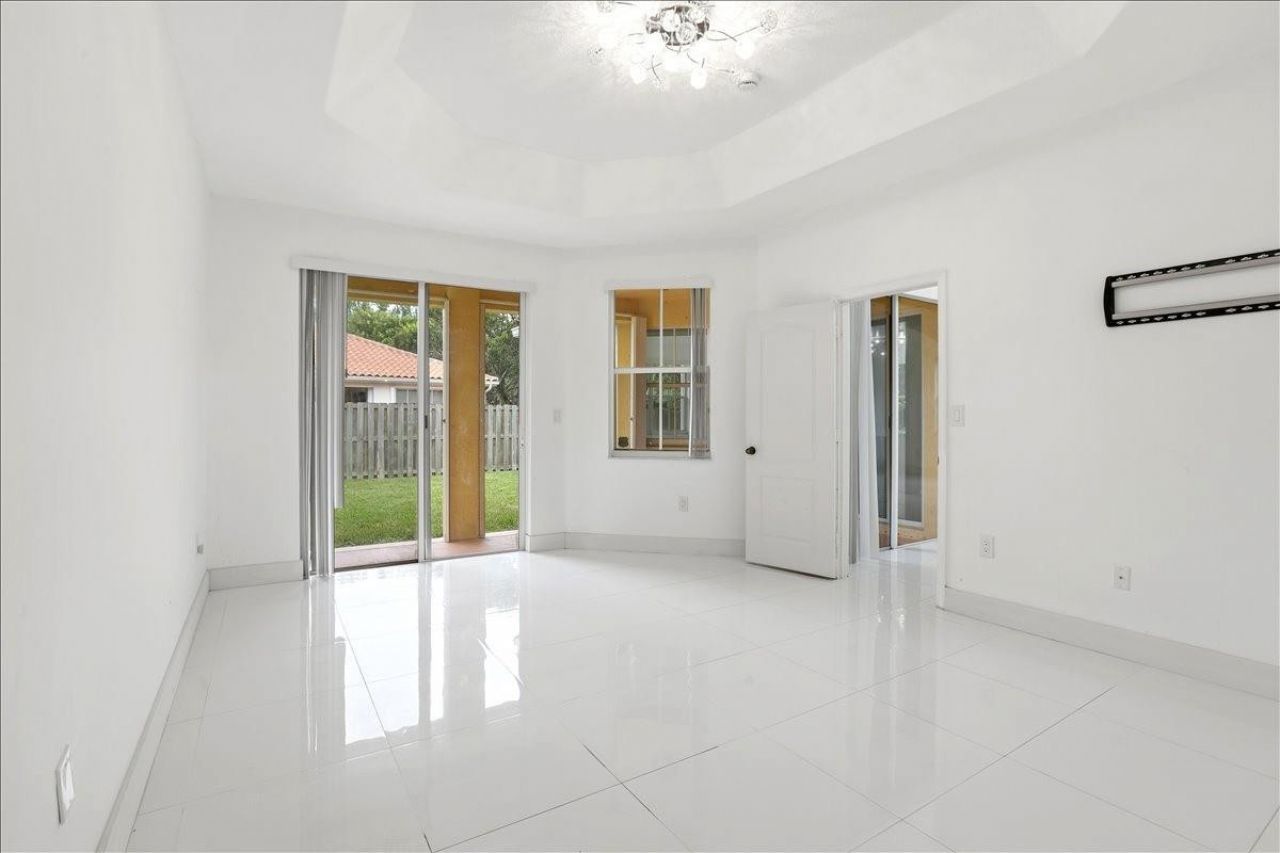 3802 SW 165th Terrace, Miramar, FL 33027 Photo