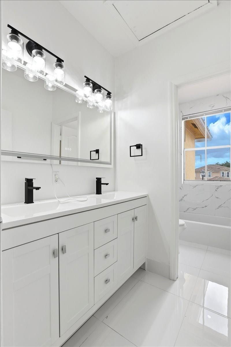 3802 SW 165th Terrace, Miramar, FL 33027 Photo