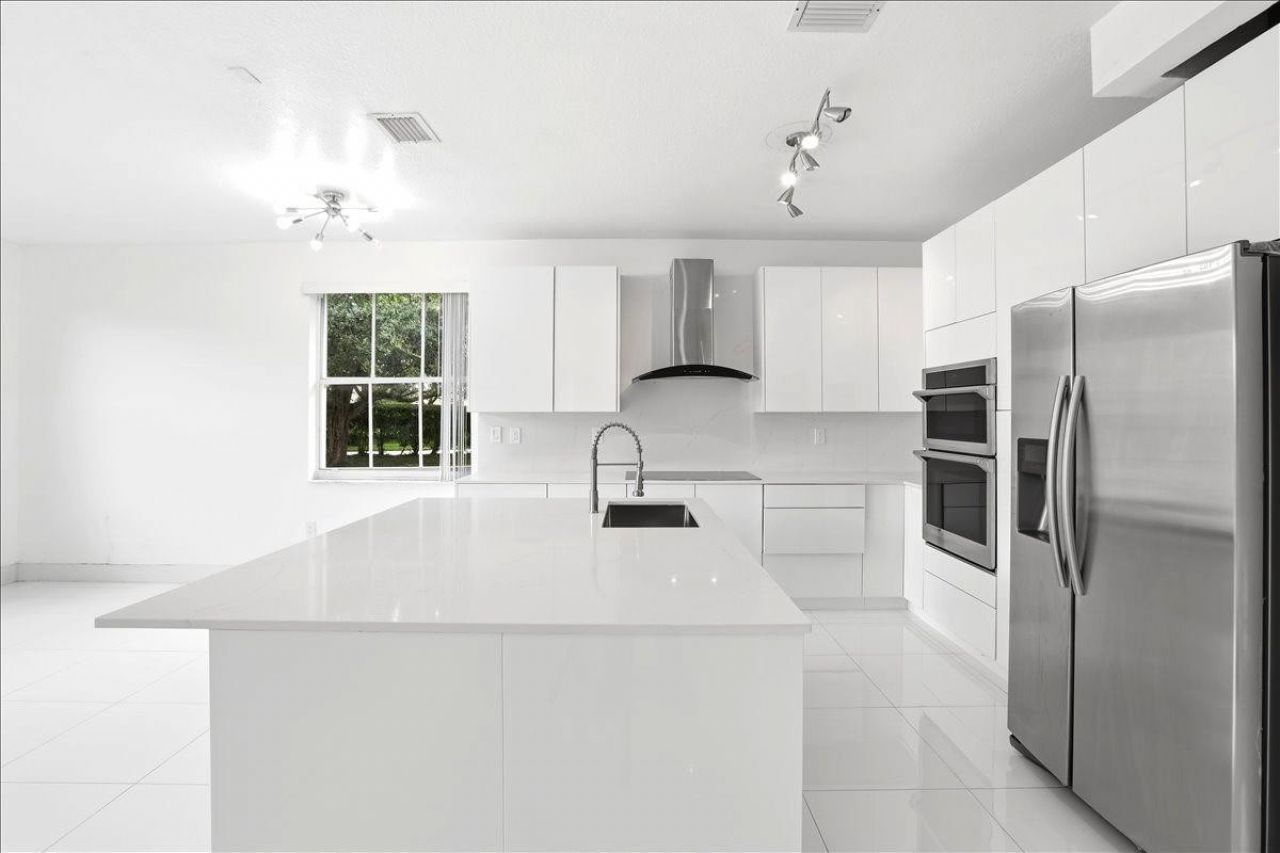 3802 SW 165th Terrace, Miramar, FL 33027 Photo