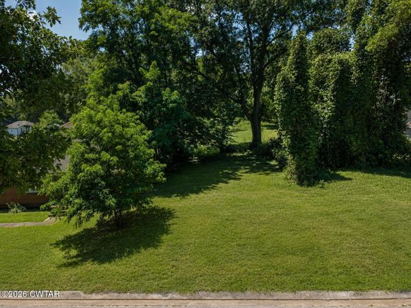 240 Neff Street , Jackson, TN 38301