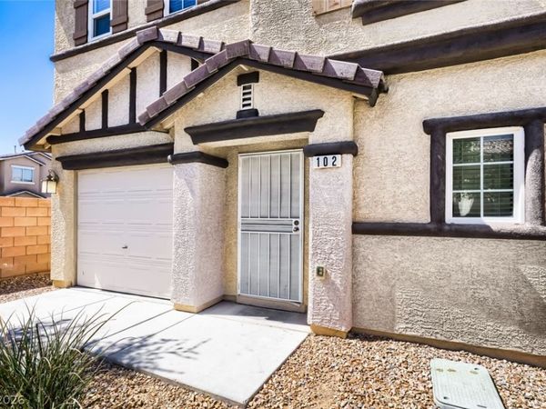 102 Masserta Court , Las Vegas, NV 89183