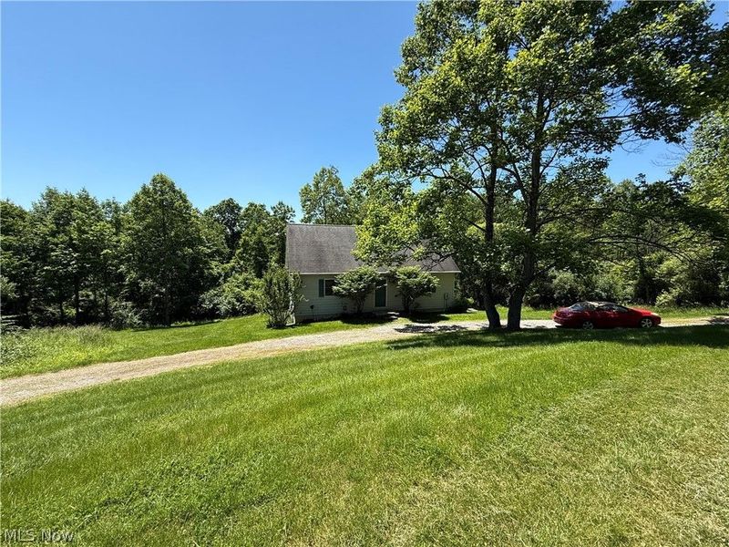 7917 Flawil Drive, Millersburg, OH 44654 Photo 2