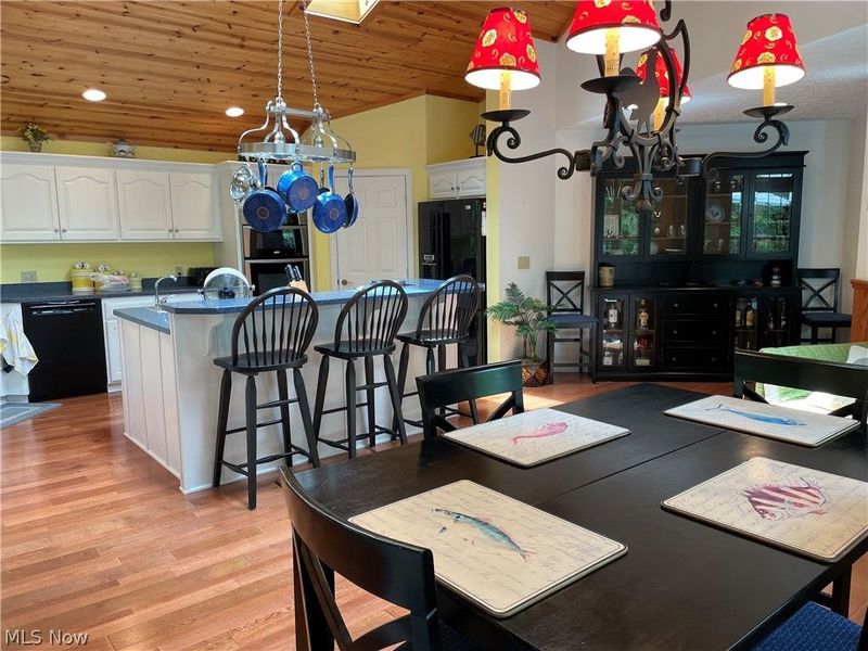 2594 W Buckhorn Drive, Millersburg, OH 44654 Photo 19