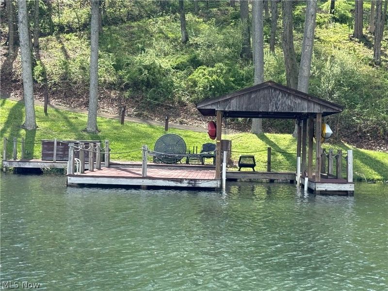 2594 W Buckhorn Drive, Millersburg, OH 44654 Photo 3