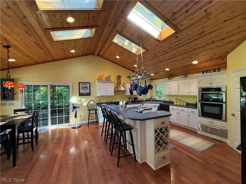 2594 W Buckhorn Drive, Millersburg, OH 44654 Photo 8
