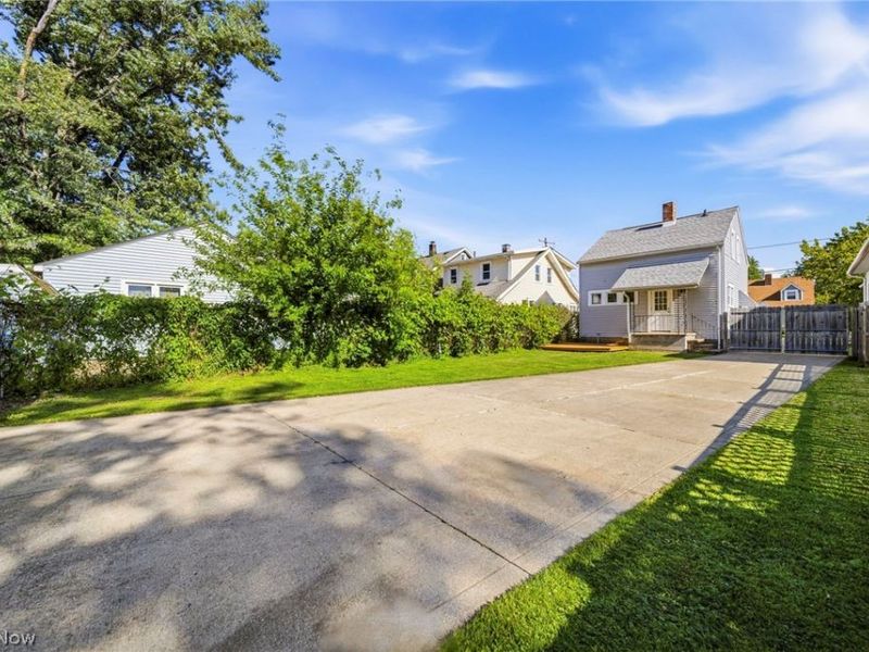 530 7th Street, Fairport Harbor, OH 44077 Photo 10