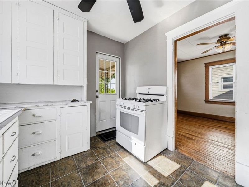 530 7th Street, Fairport Harbor, OH 44077 Photo 19