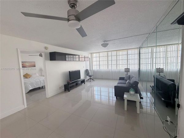 1825 S Ocean Dr, Unit 611, Hallandale Beach, FL 33009