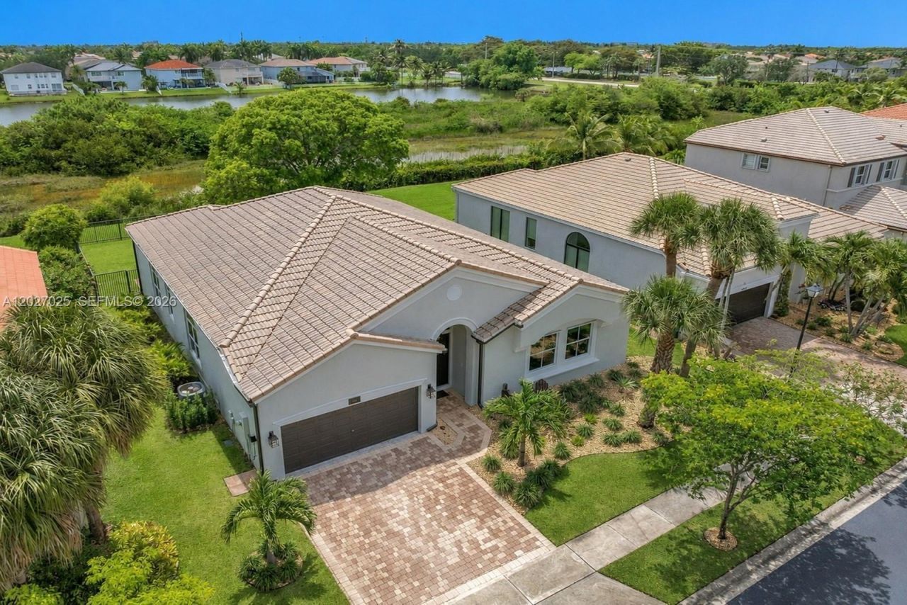 1453 SW 167th Ave , Pembroke Pines, FL 33027 Photo