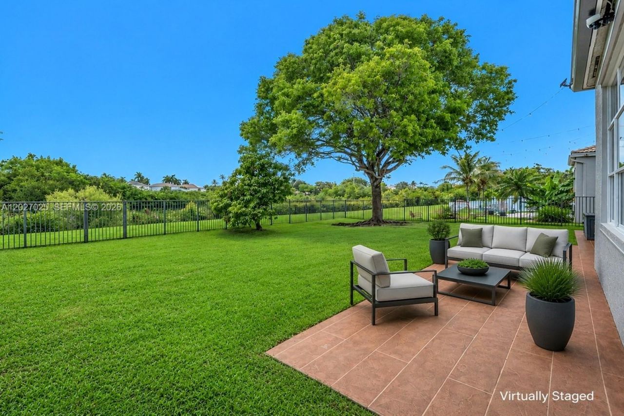 1453 SW 167th Ave , Pembroke Pines, FL 33027 Photo