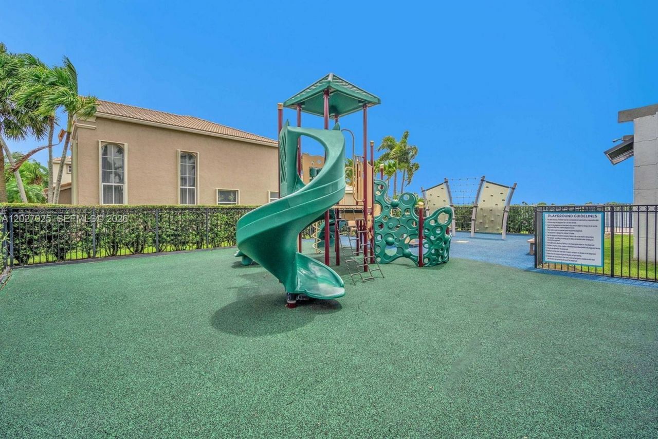 1453 SW 167th Ave , Pembroke Pines, FL 33027 Photo