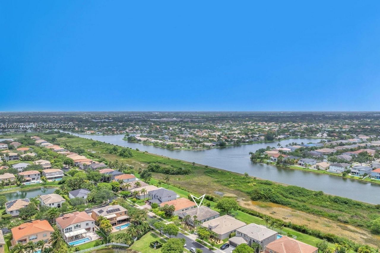 1453 SW 167th Ave , Pembroke Pines, FL 33027 Photo
