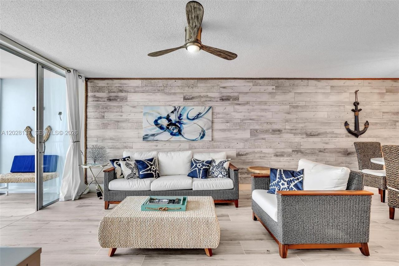 2018 S Federal Hwy , Unit 402, Boynton Beach, FL 33435 Photo