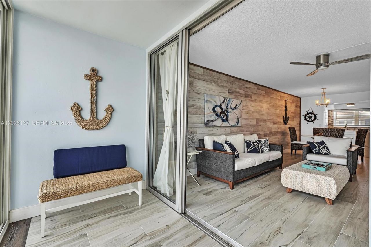 2018 S Federal Hwy , Unit 402, Boynton Beach, FL 33435 Photo