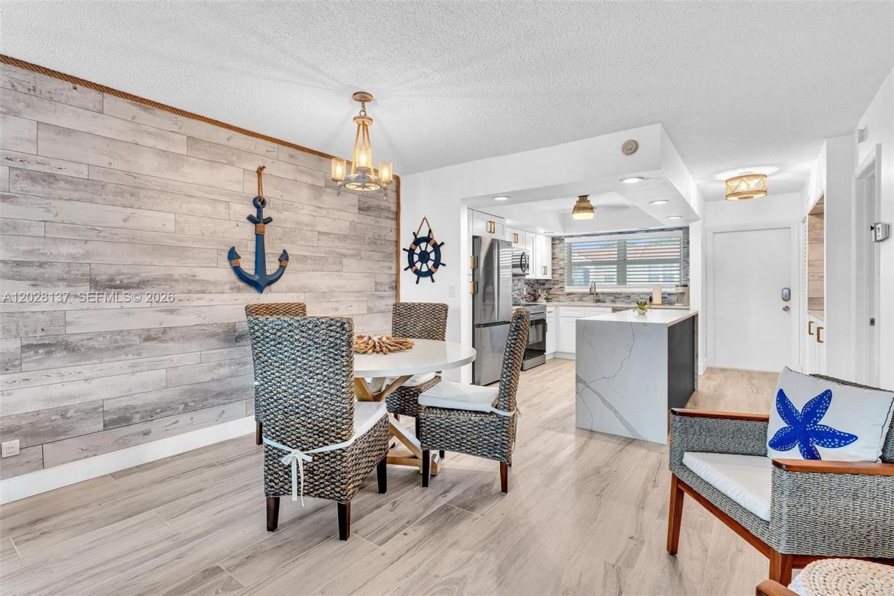 2018 S Federal Hwy , Unit 402, Boynton Beach, FL 33435 Photo