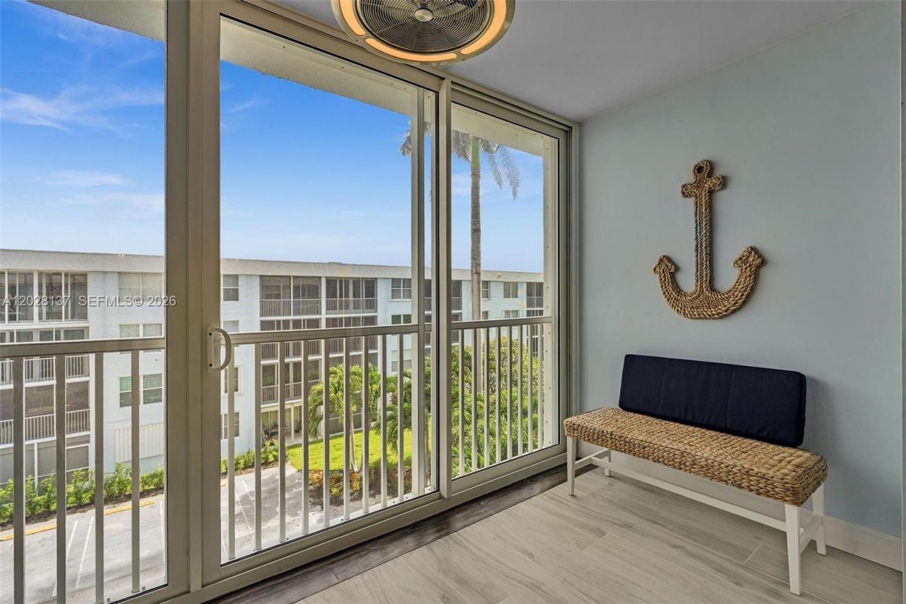 2018 S Federal Hwy , Unit 402, Boynton Beach, FL 33435 Photo