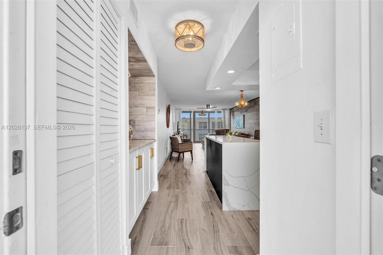 2018 S Federal Hwy , Unit 402, Boynton Beach, FL 33435 Photo