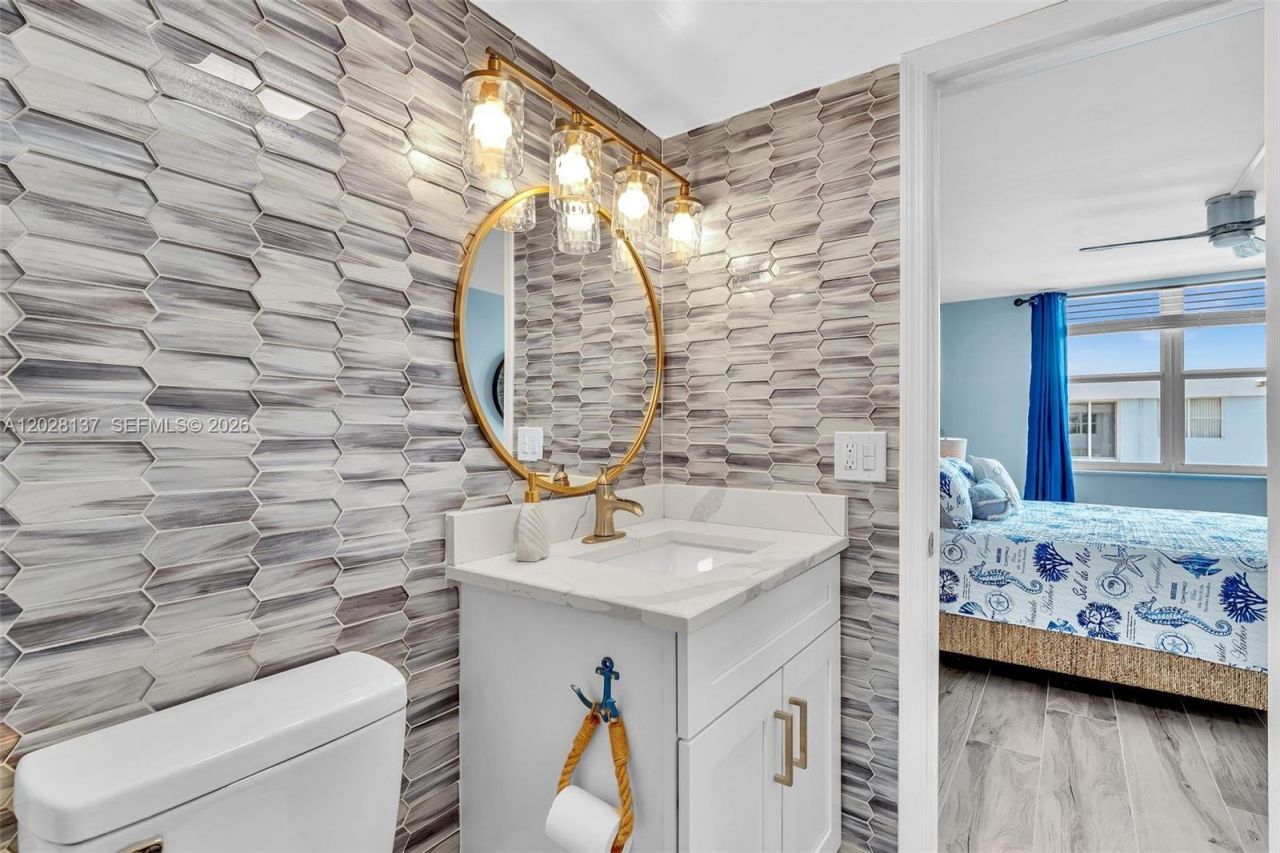 2018 S Federal Hwy , Unit 402, Boynton Beach, FL 33435 Photo
