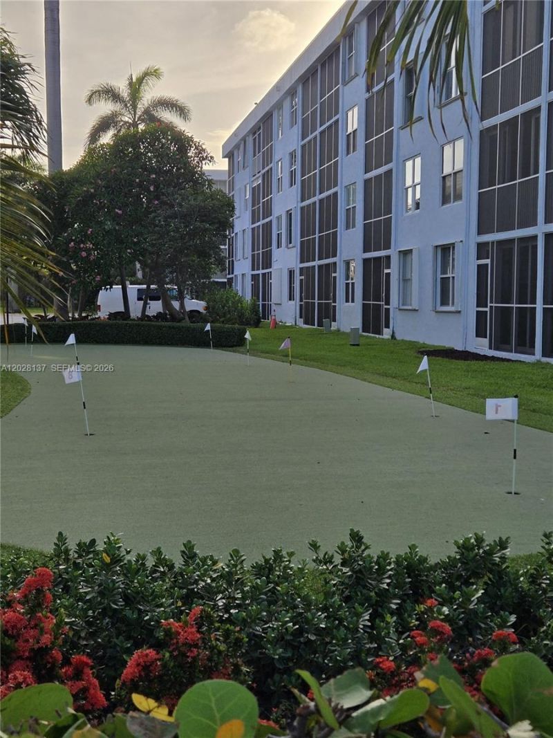 2018 S Federal Hwy , Unit 402, Boynton Beach, FL 33435 Photo