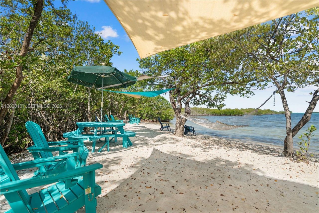 411 Mahogany Ave, Key Largo, FL 33037 Photo