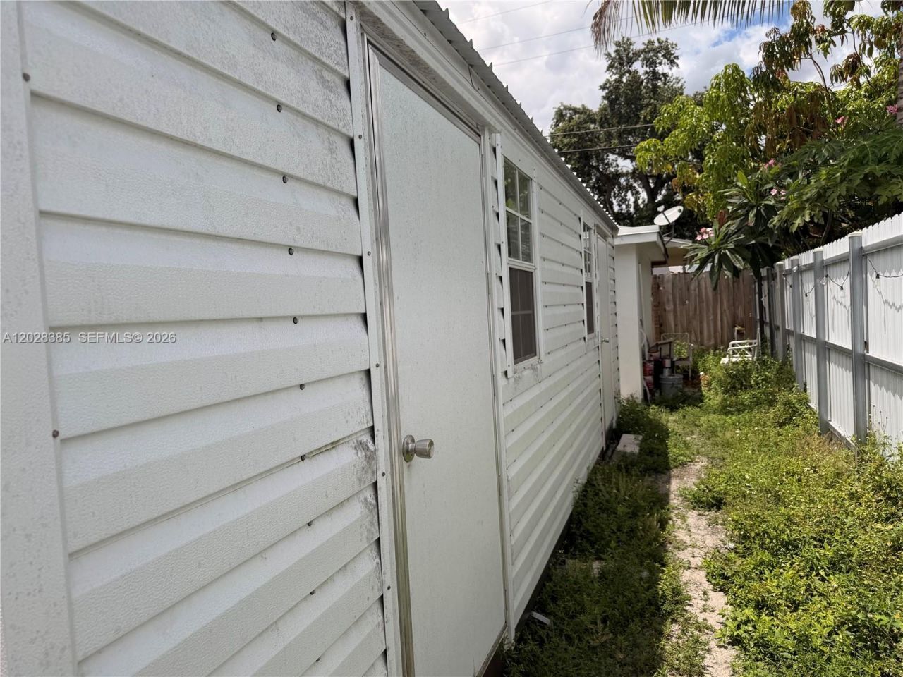 6025 SW 40th St, Miramar, FL 33023 Photo