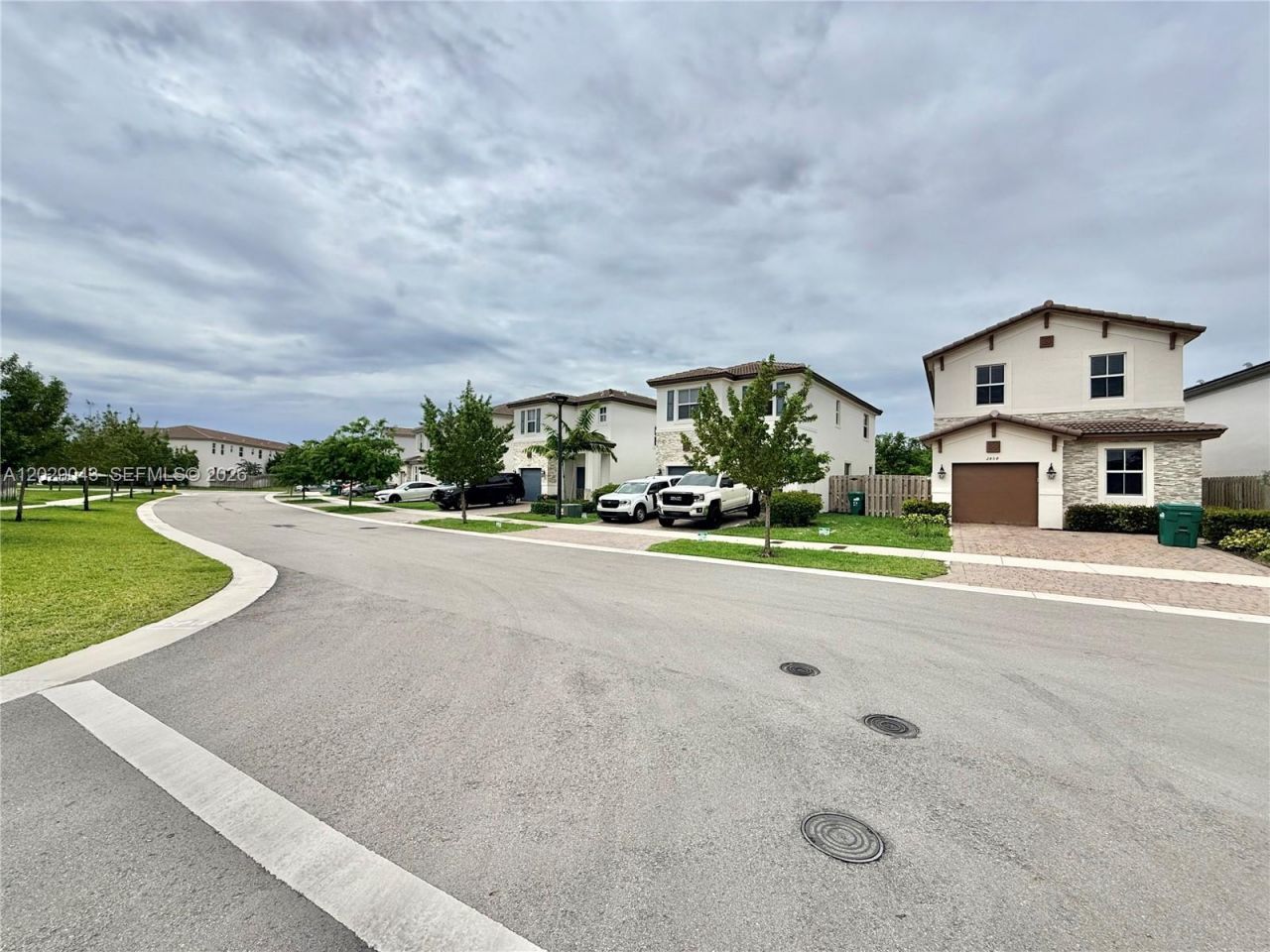 2462 NW 131st Cir , Miami, FL 33167 Photo