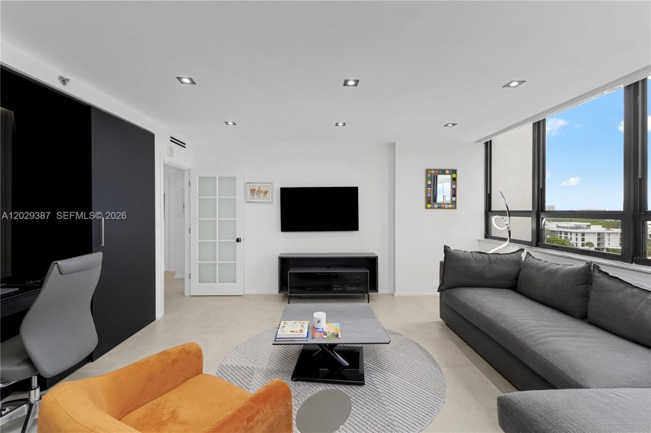 10205 Collins Ave , Unit 604, Bal Harbour, FL 33154 Photo