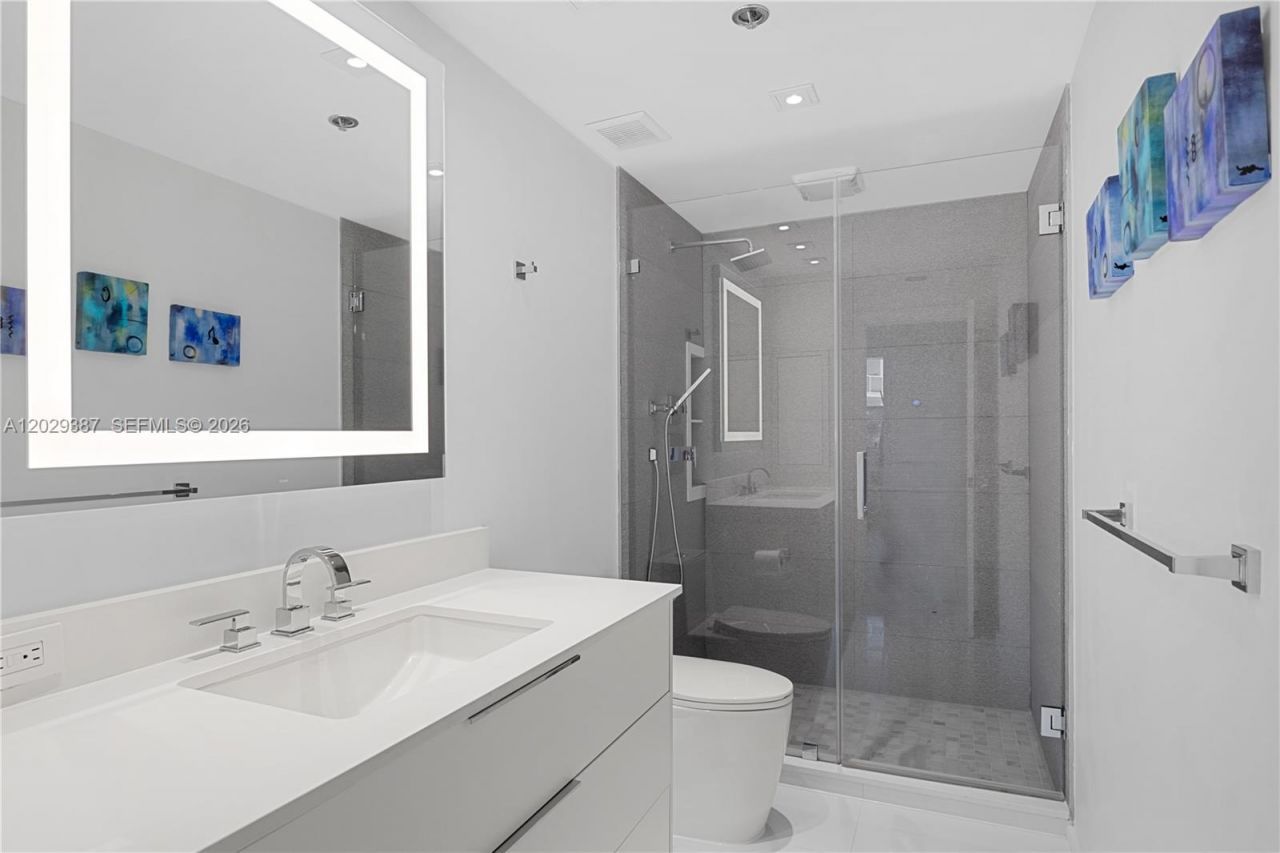 10205 Collins Ave , Unit 604, Bal Harbour, FL 33154 Photo