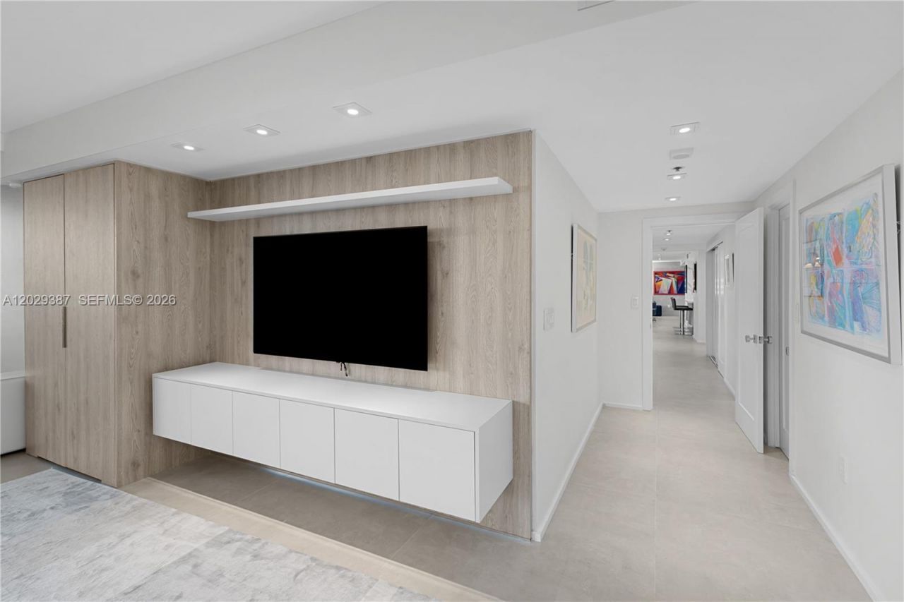 10205 Collins Ave , Unit 604, Bal Harbour, FL 33154 Photo