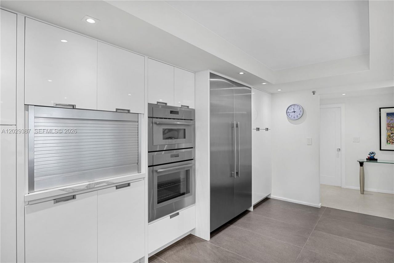 10205 Collins Ave , Unit 604, Bal Harbour, FL 33154 Photo