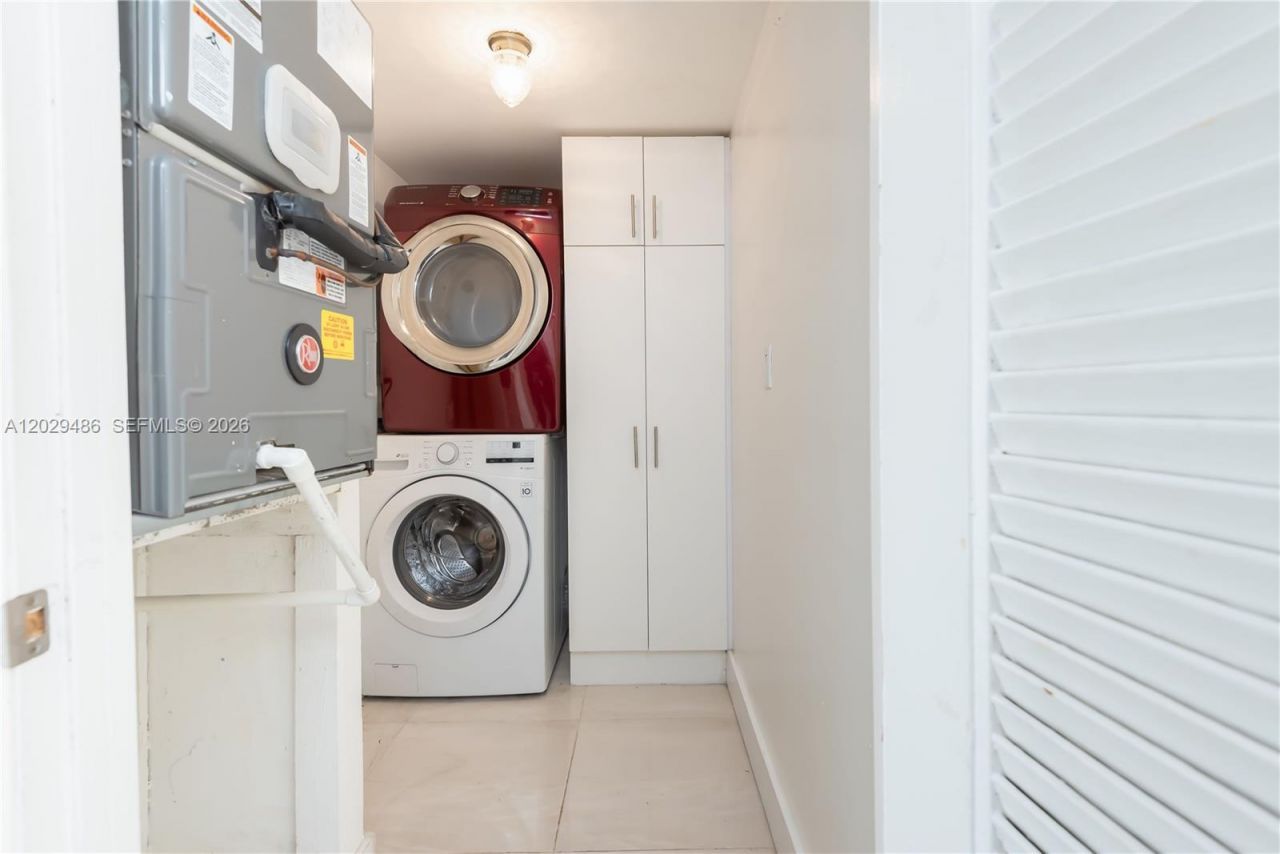 300 NW 42nd Ave , Unit 411, Miami, FL 33126 Photo