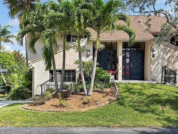 661 Kensington Pl , Unit 101B, Wilton Manors, FL 33305