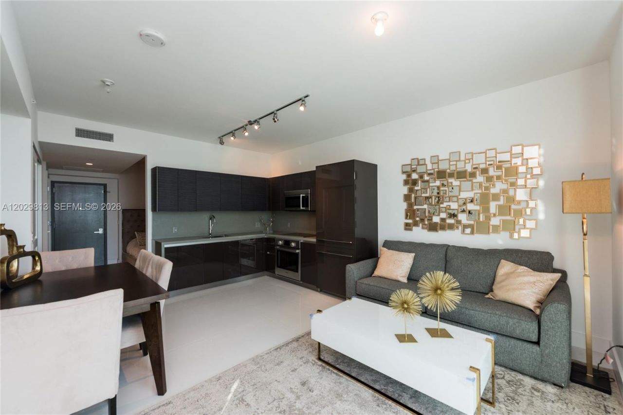 1080 Brickell Ave , Unit 4105, Miami, FL 33131 Photo