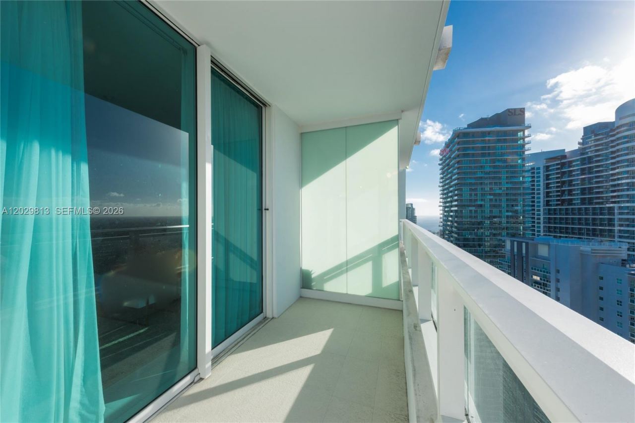 1080 Brickell Ave , Unit 4105, Miami, FL 33131 Photo