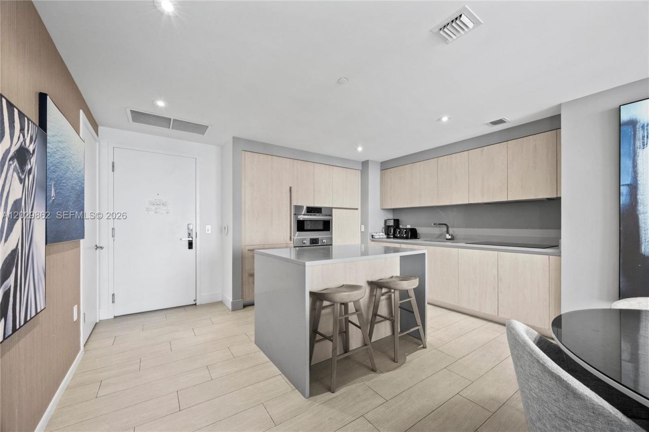 4010 S Ocean Dr, Unit R2307, Hollywood, FL 33019 Photo