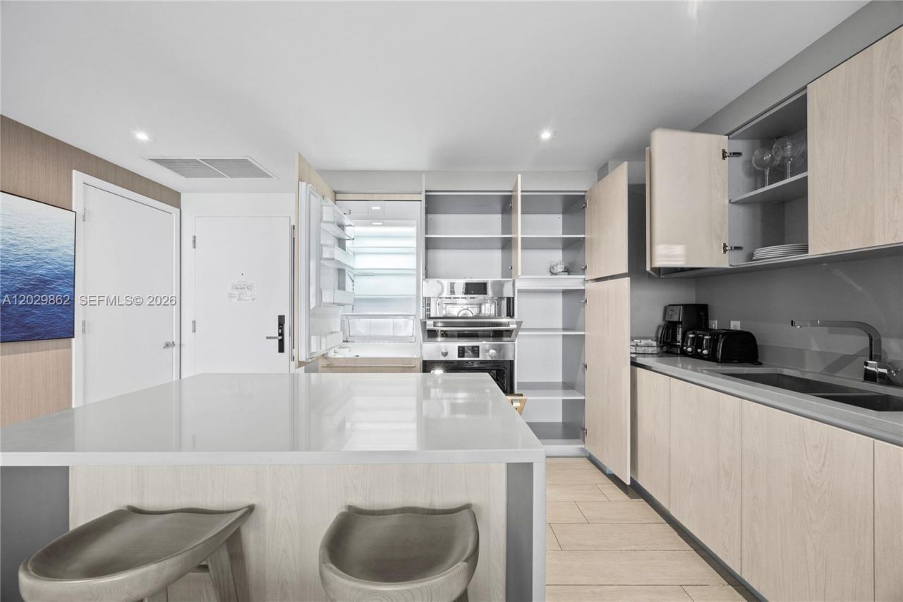 4010 S Ocean Dr, Unit R2307, Hollywood, FL 33019 Photo